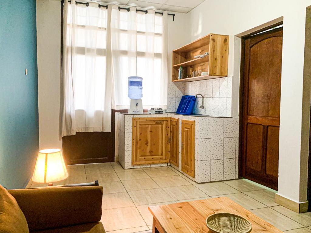 City Center Apartments 布琼布拉 外观 照片