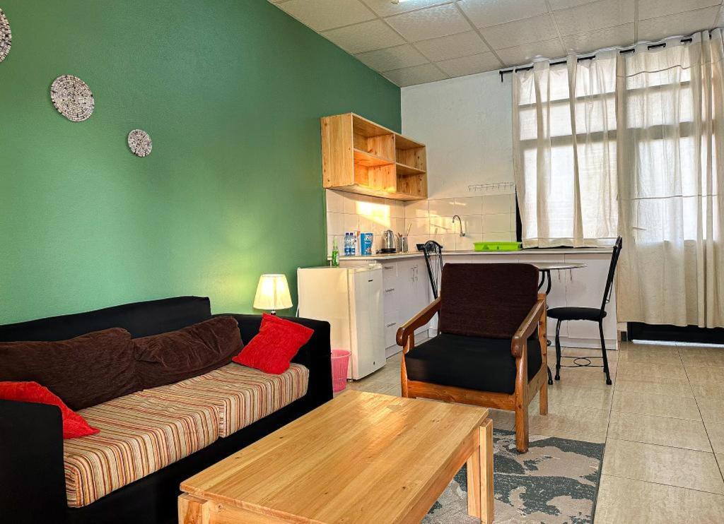 City Center Apartments 布琼布拉 外观 照片